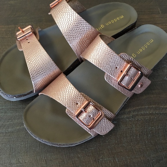 ❌SOLD❌Madden Girl size 8 “Brando” Sandal Rose Gold - Picture 4 of 8